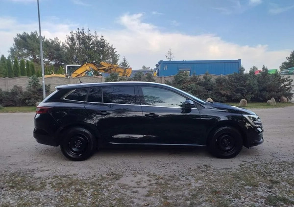 Renault Megane cena 29900 przebieg: 32000, rok produkcji 2019 z Korsze małe 172
